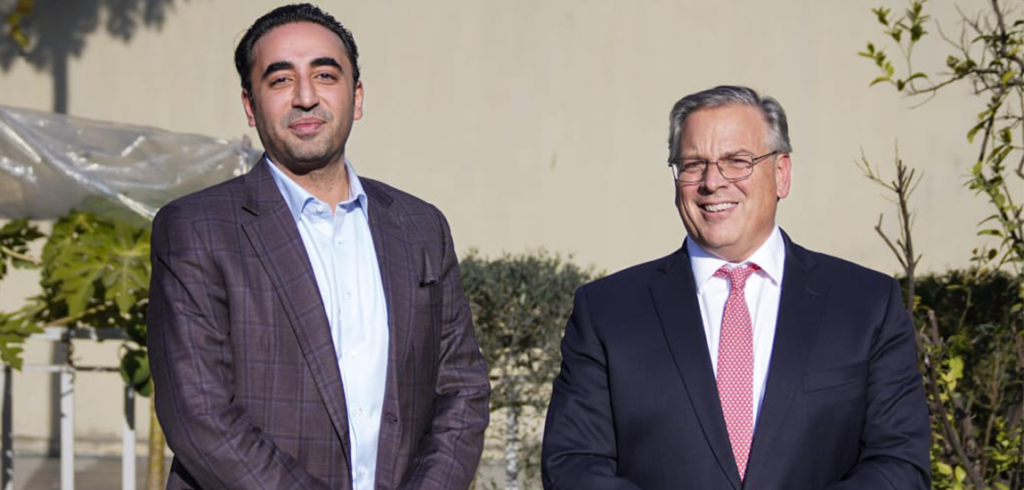 بلاول بھٹو زرداری اور ڈونلڈ بلوم کے درمیان زرداری ہاؤس میں اہم ملاقات