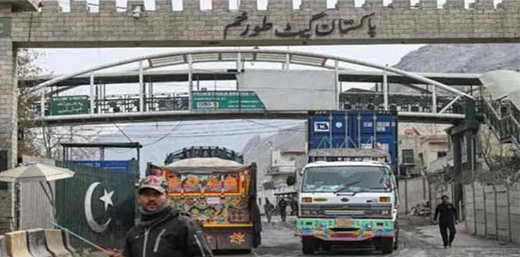 اسمگلنگ کے خلاف کریک ڈاؤن: افغان ٹرانزٹ ٹریڈ میں 79 فیصد کمی