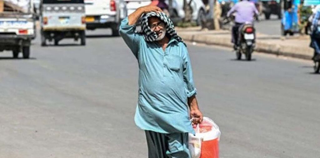 ملک بھر میں ہیٹ ویو جاری، شہریوں کو احتیاطی تدابیر اختیار کرنے کی ہدایت