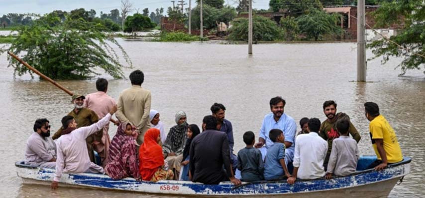 چناب، راوی اور ستلج میں اگلے 48 گھنٹوں میں بڑے سیلاب کا خدشہ، انخلا کیلئے رینجرز، فوج اور پولیس طلب ، عملے کی چھٹیاں منسوخ