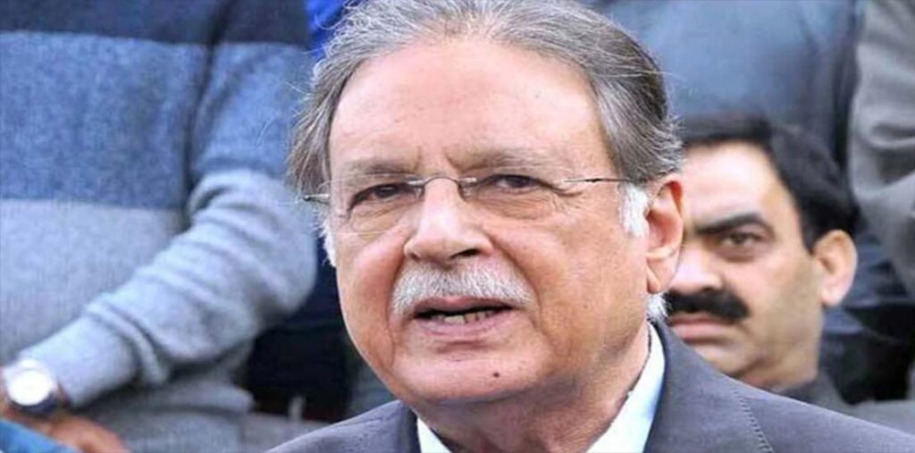اڈیالہ جیل کو سیاسی ہیڈ کوارٹر یا سیکرٹریٹ نہیں بننے دیں گے:پرویز رشید