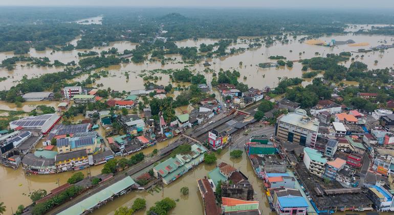 Cyclone Ditwah brings worst flooding in decades to Sri Lanka, killing hundreds