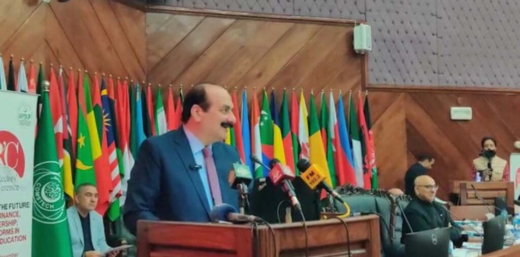 اسلام آباد میں چھٹی ریکٹرز کانفرنس کا شاندار انعقاد،170 سے زائد پاکستانی وائس چانسلرز اور 17 ممالک کے 40 مندوبین کی شرکت