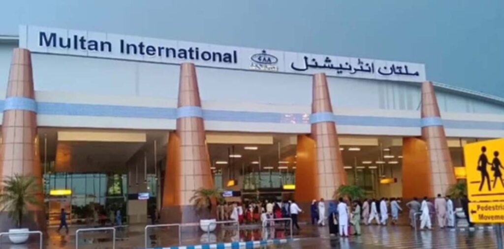 ملتان ایئرپورٹ پر ایک روز میں 5 ہزار سے زائد مسافروں کی امیگریشن، نیا ریکارڈ قائم